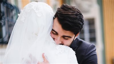 هل يمكنني الزواج بامرأة مطلقة ثلاث مرات لتعود إلى زوجها الأول؟ الإفتاء تجيب