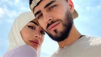 بنتي مع العالم الاخر