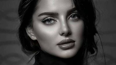 قصة ايدك في ايدي