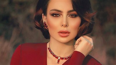قصة جارتي بتنيمني عن طريق أكل كاملة