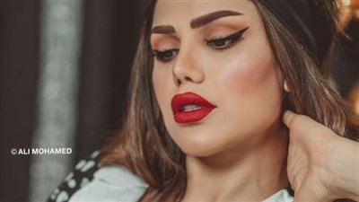 انا ارملة شديدة الجمال والجاذبية بشهادة كل من رأني وهذه قصتي ..