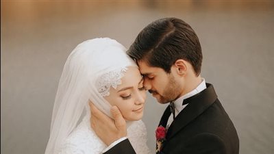 قبل فرحي بشهر