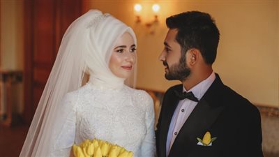 قصة خېانة زوجة الحطاب لزوجها مع القصاب